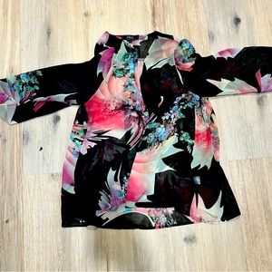 Floral blouse like cover up